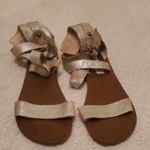 Chic Metallic Women's Sandals